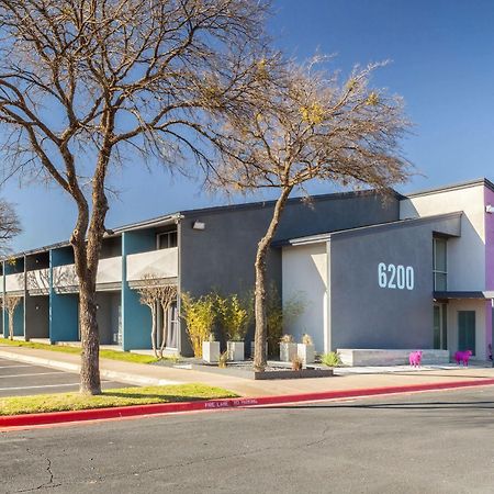 Aae Austin'S Travelodge 外观 照片