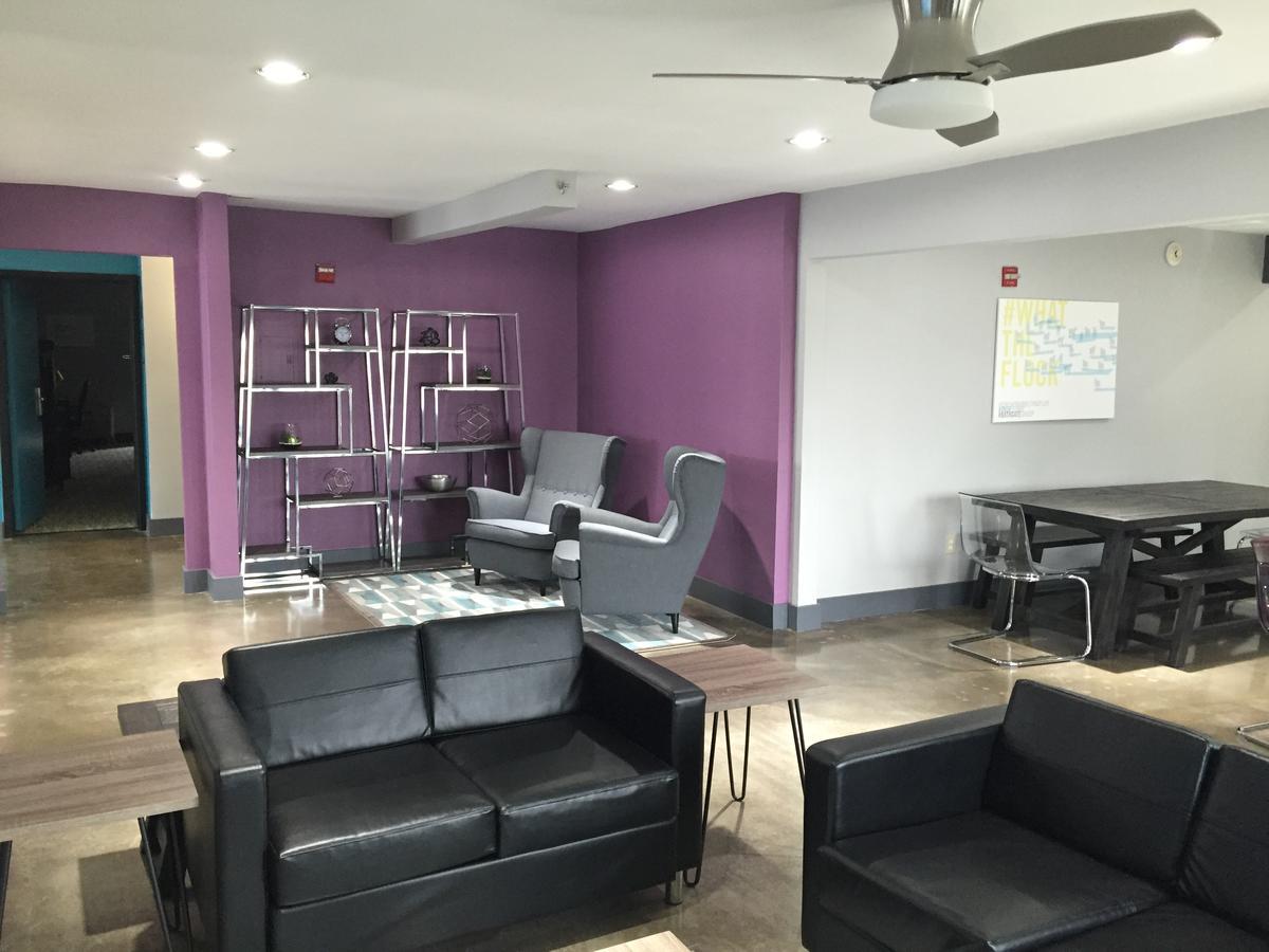 Aae Austin'S Travelodge 外观 照片